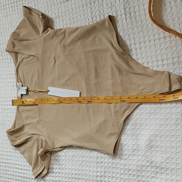 New House of Harlow Beige Bodysuit Size M - Picture 5 of 8